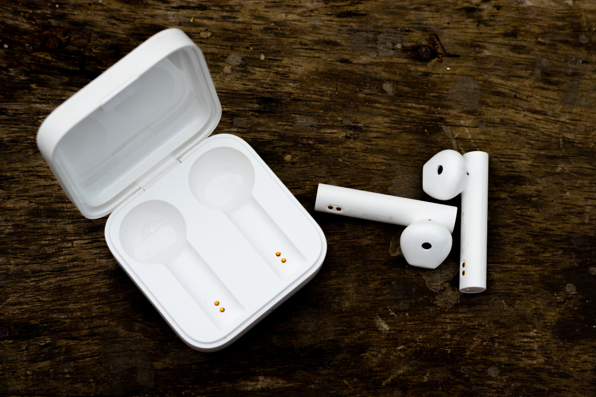 True Wireless Earbuds True Wireless Earbuds